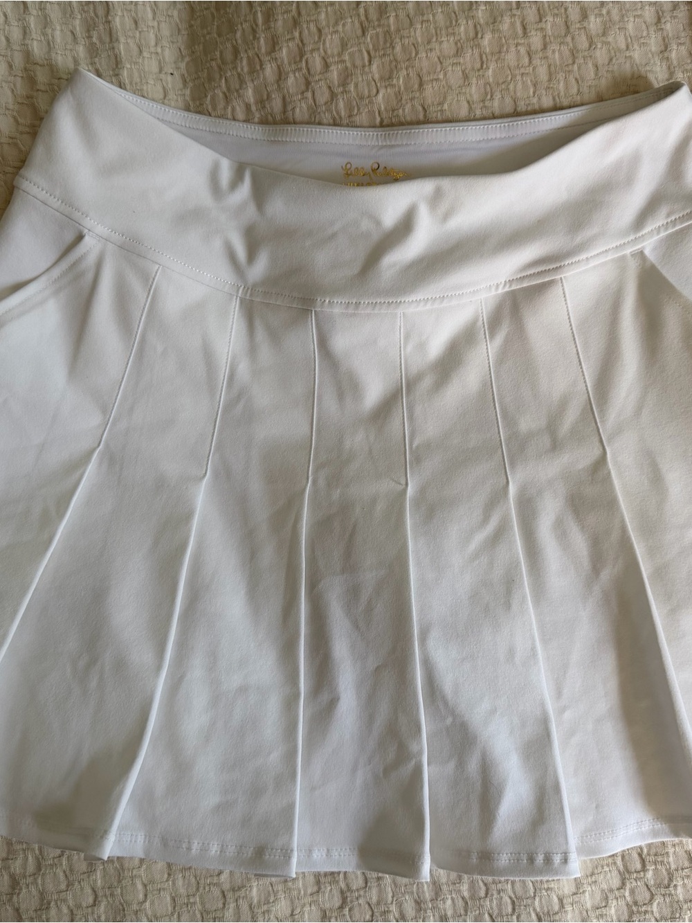 Lilly Pulitzer White Pleated luxletic tennis Skirt - sz 4